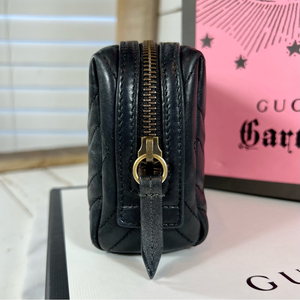 Gucci Calfskin Matelasse GG Marmont Cosmetic Case - Picture 3 of 9